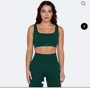 SET ACTIVE “mojito” SET